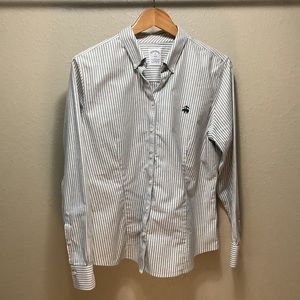 Brooks Brothers shirt size 14
